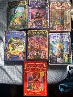 Hardcovers The Land of Stories 1-7 and Adventures